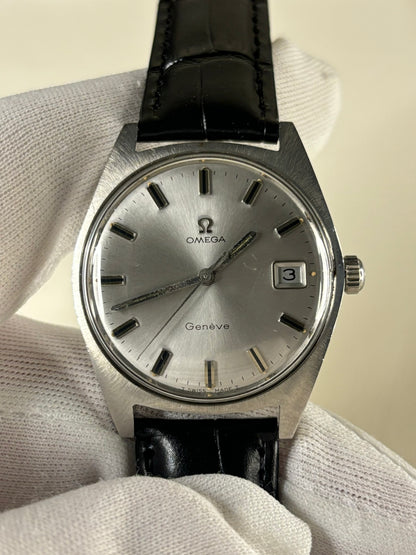 Omega Genève Ref. 136.041 1968 men’s vintage dress timekeeper powered by calibre 565 Swiss automatic movement