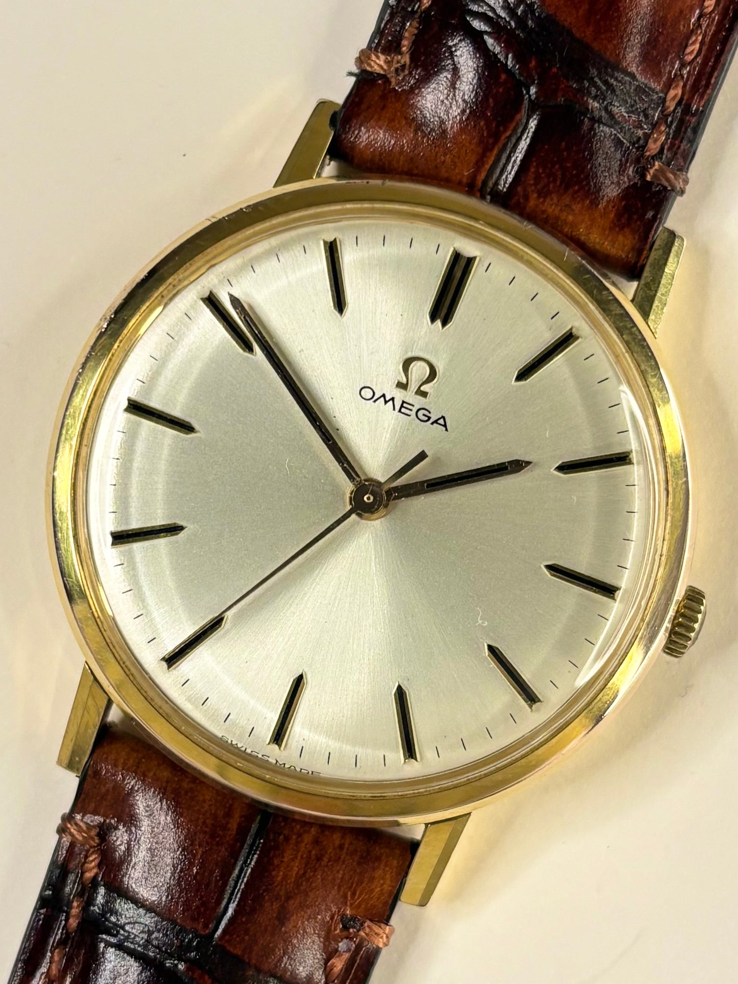 OMEGA Vintage 1960’s Men’s Manual Gold Dress Watch