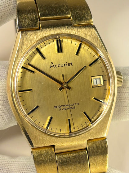 Authentic 1970s Accurist manual wind men’s dress timekeeper
