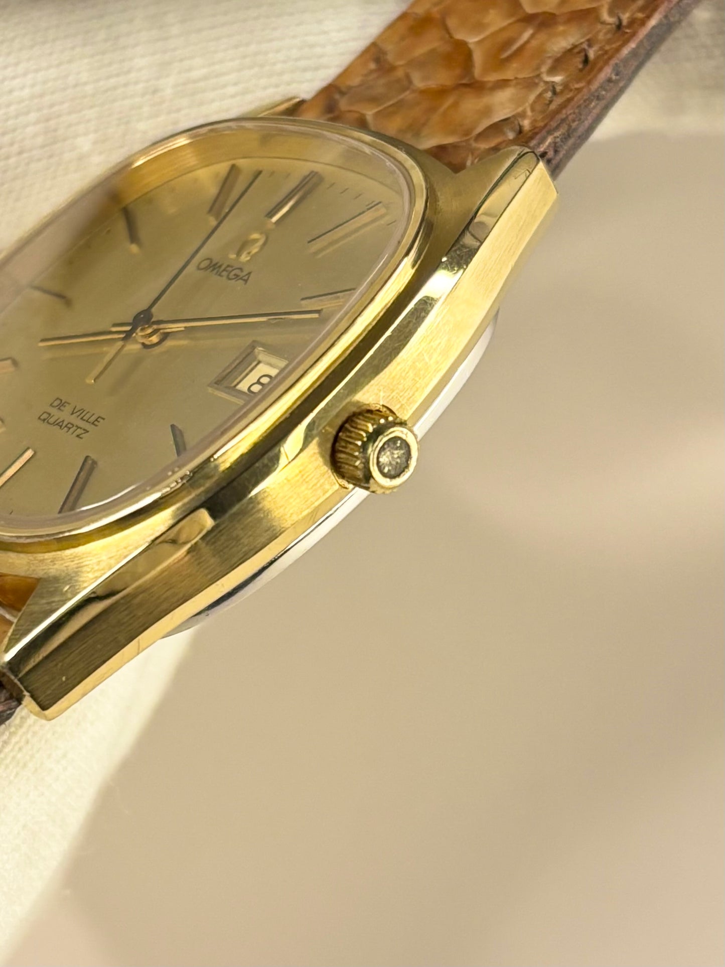 OMEGA De Ville Vintage 1970’s Men’s Date Gold Dress Watch - 192.0034