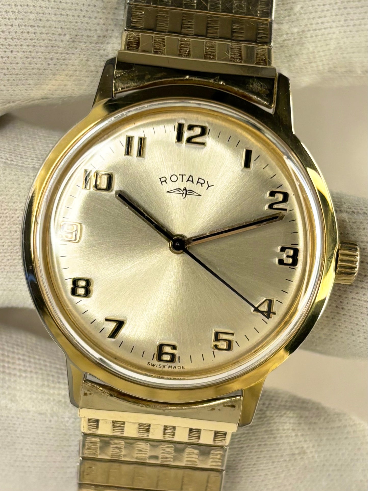 ROTARY Vintage 1980’s *+BOX&PAPERS* Men’s Manual Gold Dress Watch