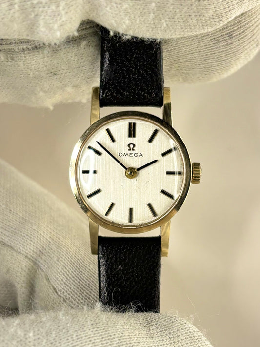 OMEGA 9ct Gold Ladies Vintage 1970’s Manual Dress Watch - 511.5002