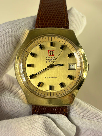 Collectible Omega Chronometer Ref. 198.021 timekeeper featuring refined gold finish and bold dial