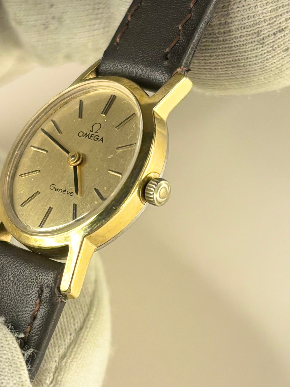 OMEGA Geneve Ladies *+BOX* Vintage 1970’s Manual Gold Dress Watch - 511.0411