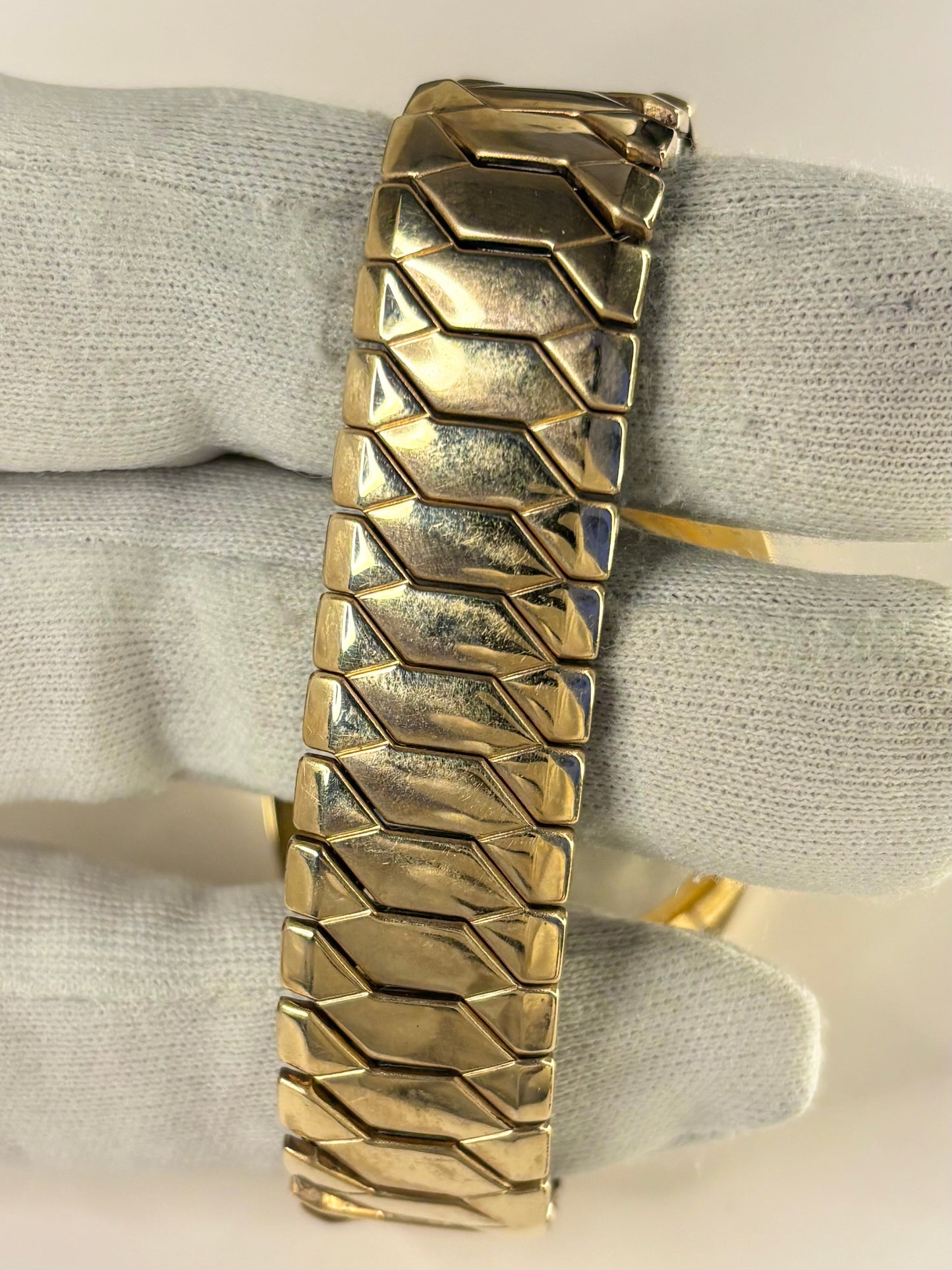 GARRARD Vintage 1970’s Men’s Automatic Day Date Gold Watch