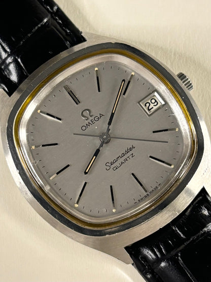 Omega Seamaster Ref. 196.0073 1976 men’s vintage timekeeper with stainless steel case, date display and calibre 1310 quartz movement