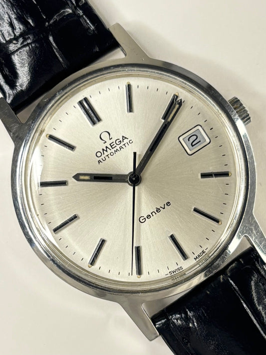 Omega Genève vintage men’s dress watch ref. 166.0163 with white sunburst dial and stainless steel case, c.1972