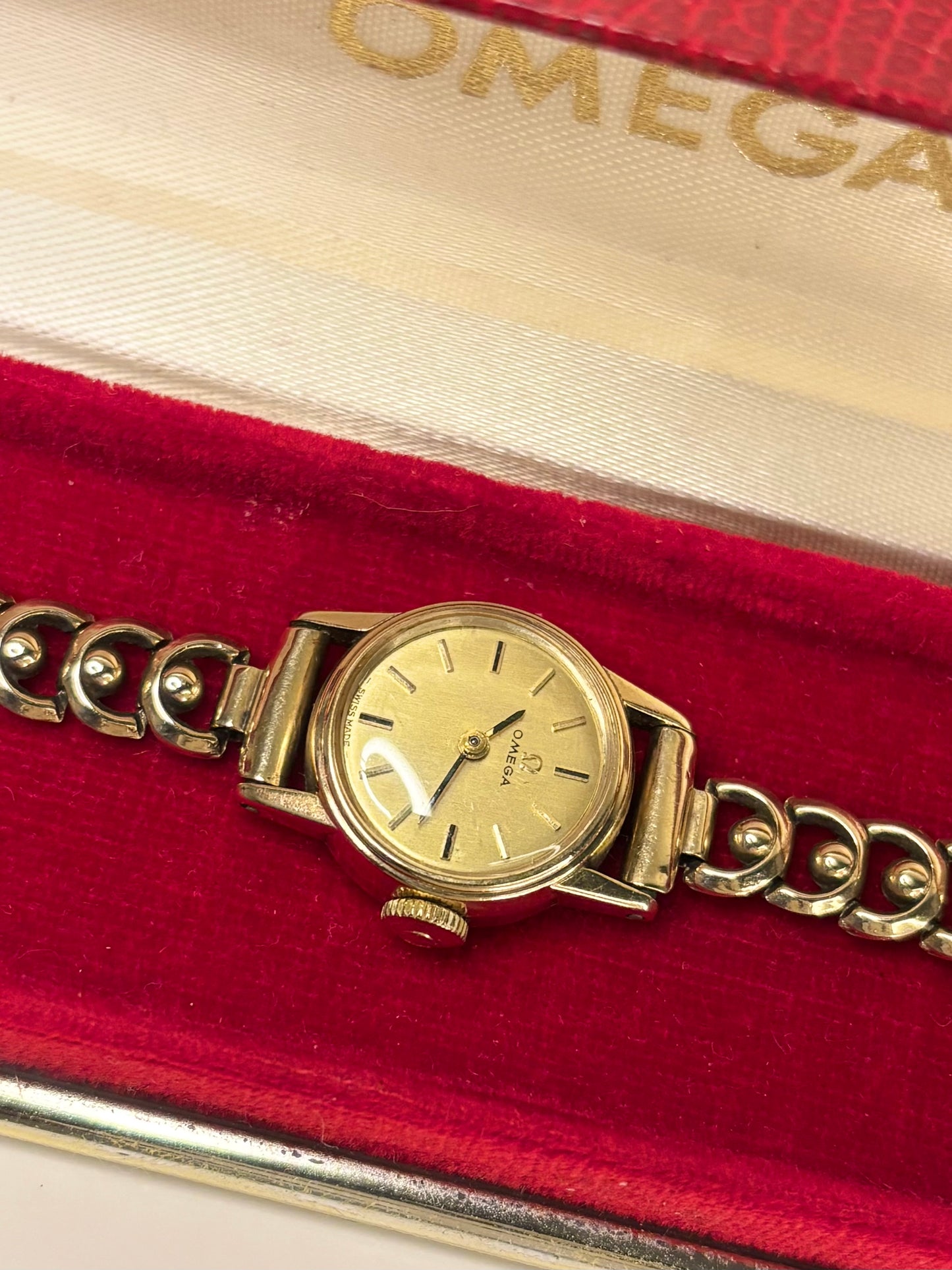 OMEGA 9ct Gold *+BOX* Ladies Vintage 1960’s Manual Gold Cocktail Watch - 511.5182