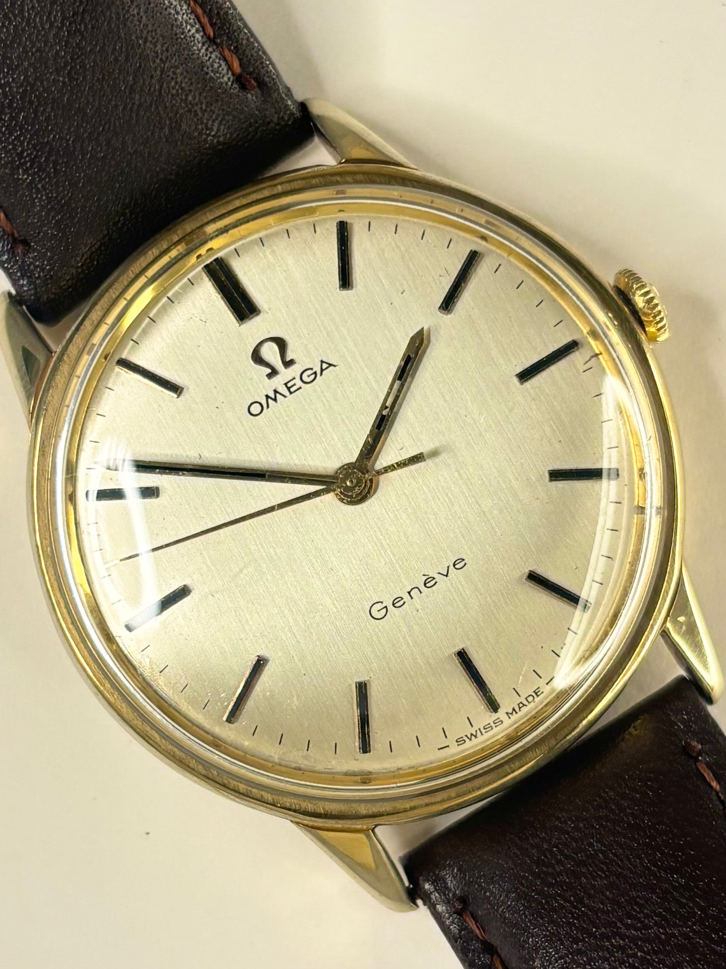 OMEGA Geneve Vintage 1960’s Men’s Manual Gold Dress Watch - 165.002