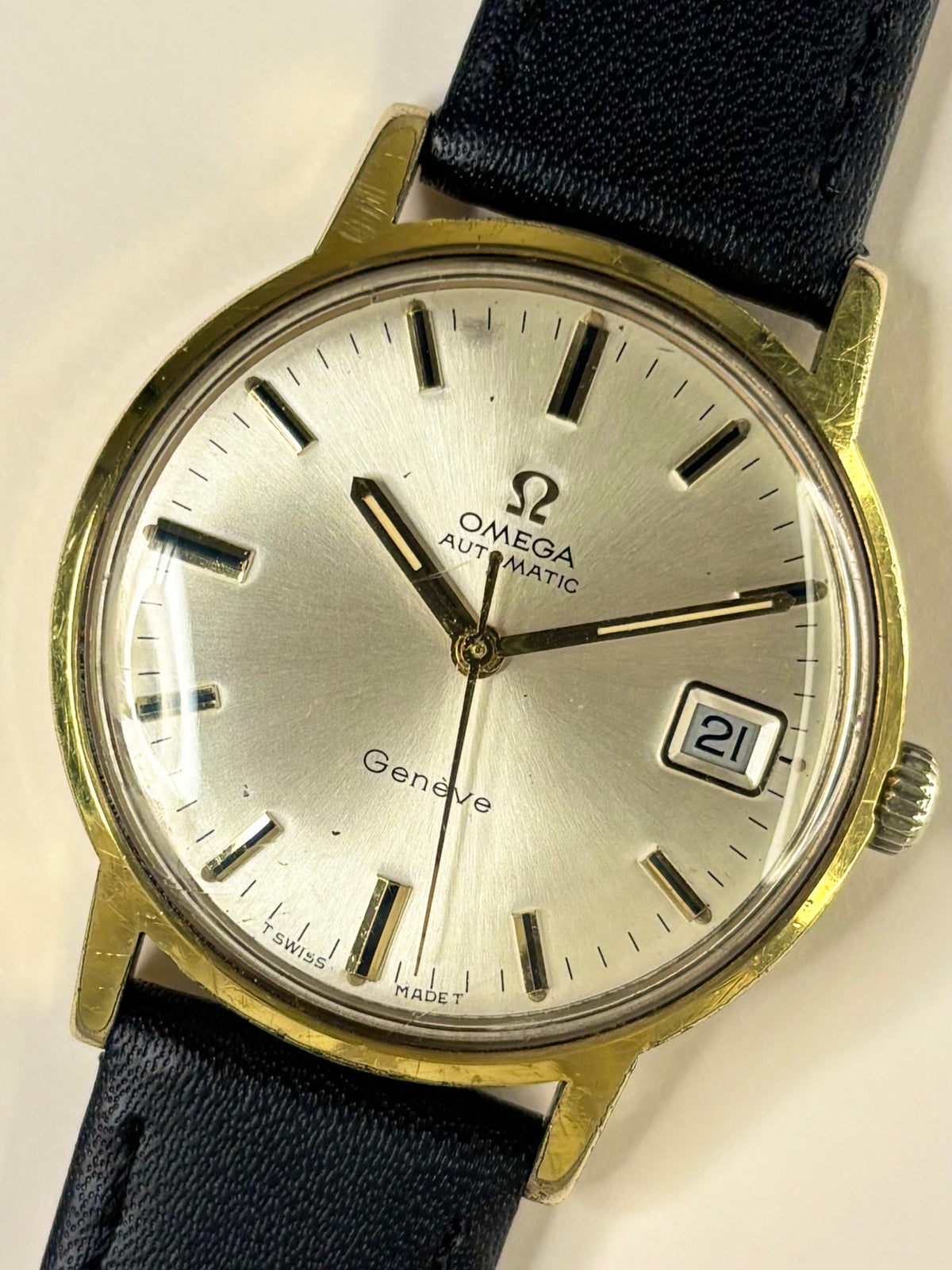 OMEGA Geneve Vintage 1960’s Men’s Automatic Date Gold Dress Watch - 166.070
