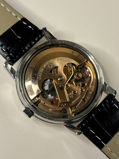 ref. 564 automatic mechanism movement of Omega Constellation 1960s Ref. 168.018 automatic stainless steel watch
