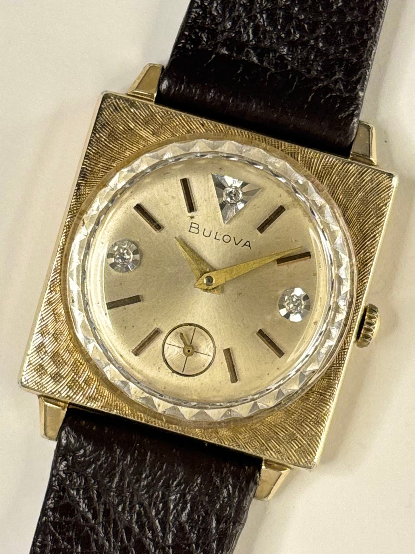 BULOVA 10K Rolled Gold *+BOX* Vintage 1960’s Manual Square Dress Watch