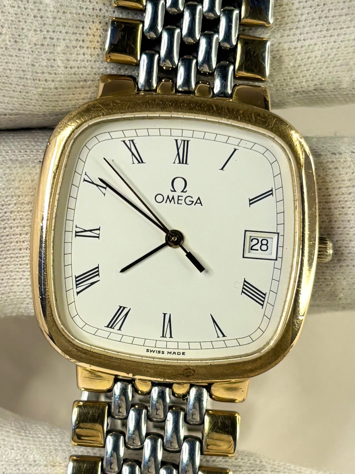 OMEGA De Ville *+BOX&PAPERS* Vintage 1980’s Men’s Bimetal Date Watch - 396.1017