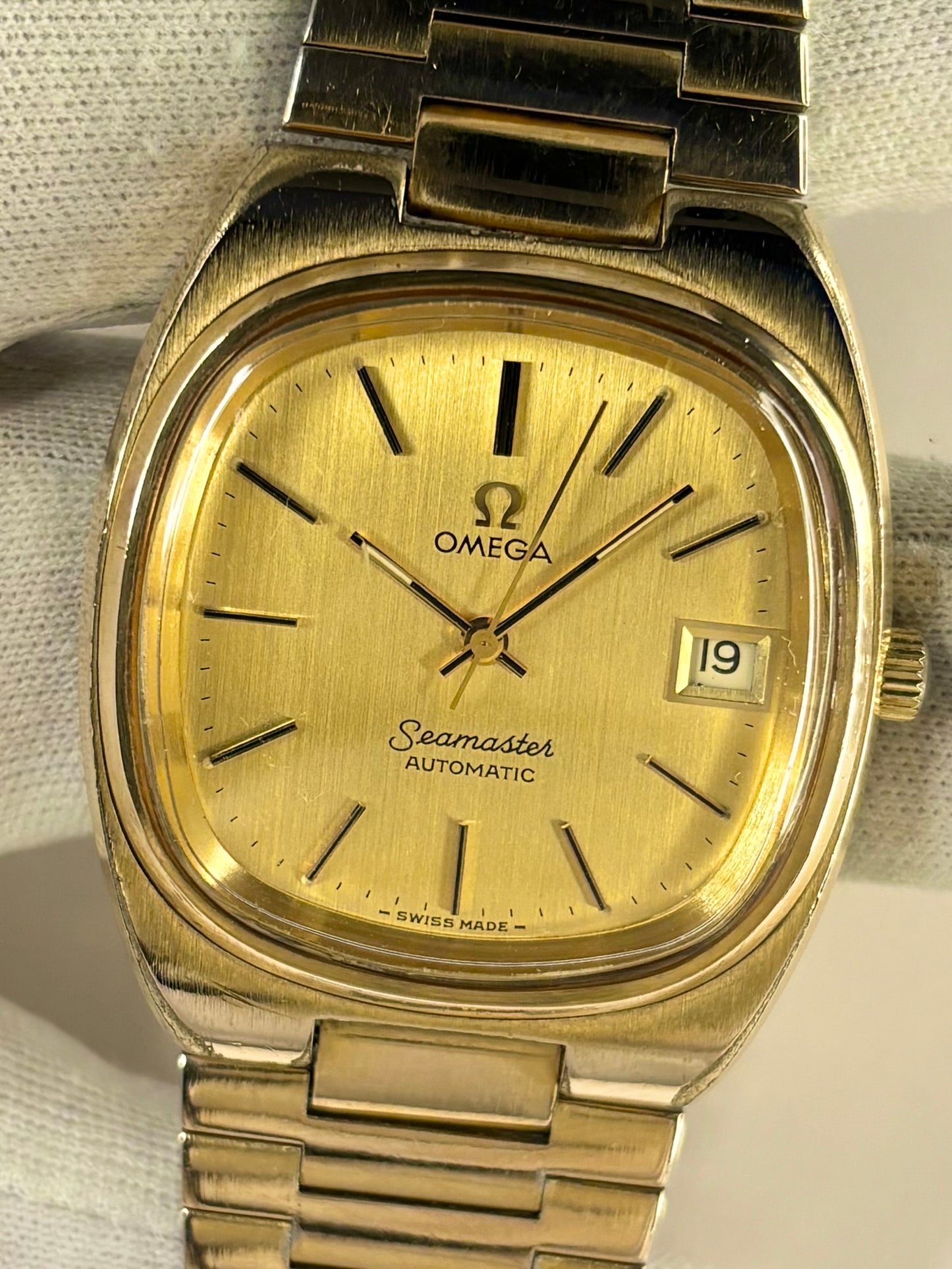 OMEGA Seamaster *+BOX* Vintage 1970’s Men’s Automatic Day Date Gold Watch - 166.0207