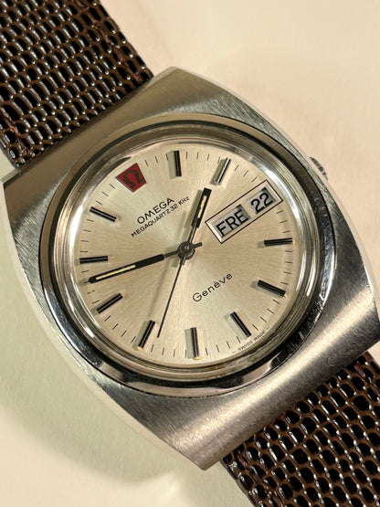 Omega Genève Ref. 1310 1975 men’s vintage timekeeper with near mint case, dial and 32KHz MegaQuartz movement