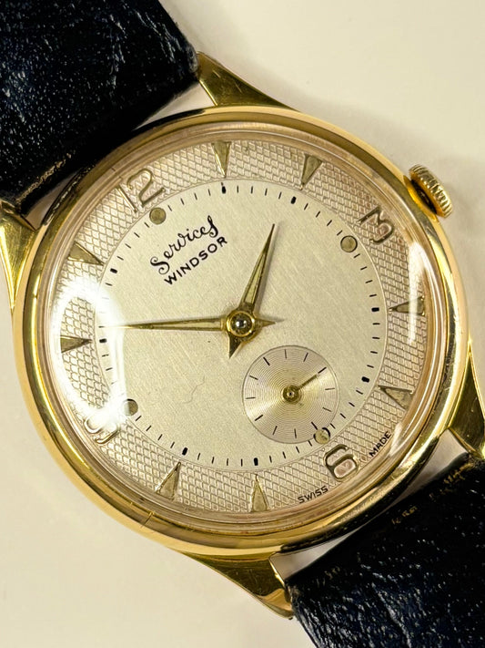 SERVICES Windsor Vintage 1960’s Men’s Manual Sub-Seconds Gold Dress Watch