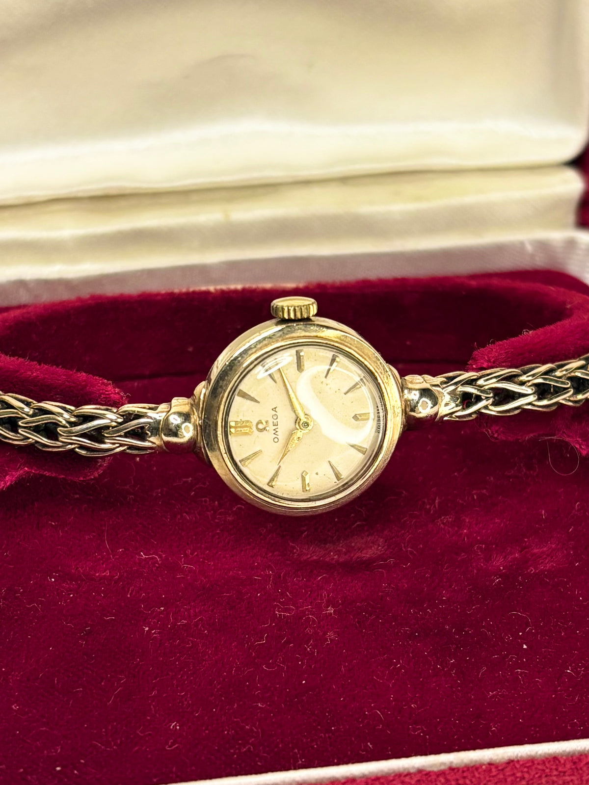 OMEGA 9ct Gold Ladies *+BOX* Vintage 1950’s Manual Cocktail Watch - 77824