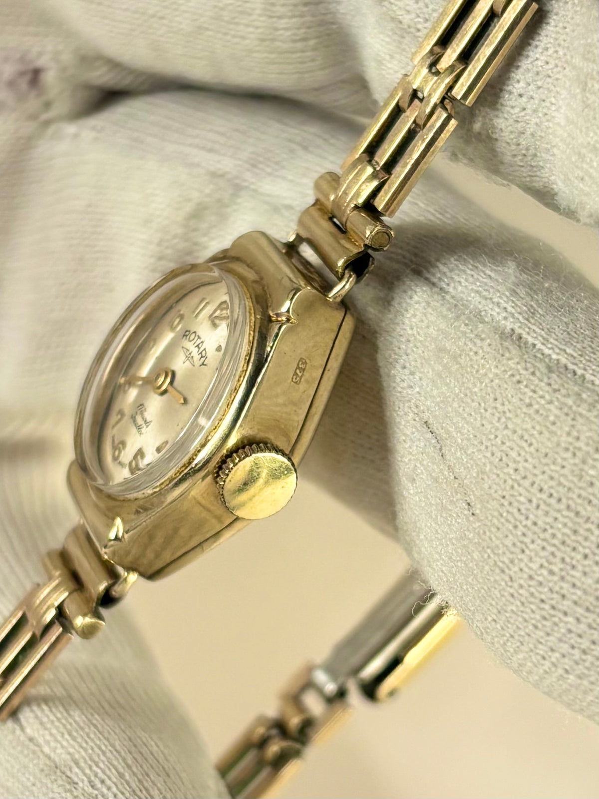 ROTARY Ladies 9ct Gold *+BOX* Vintage 1960’s Manual Watch