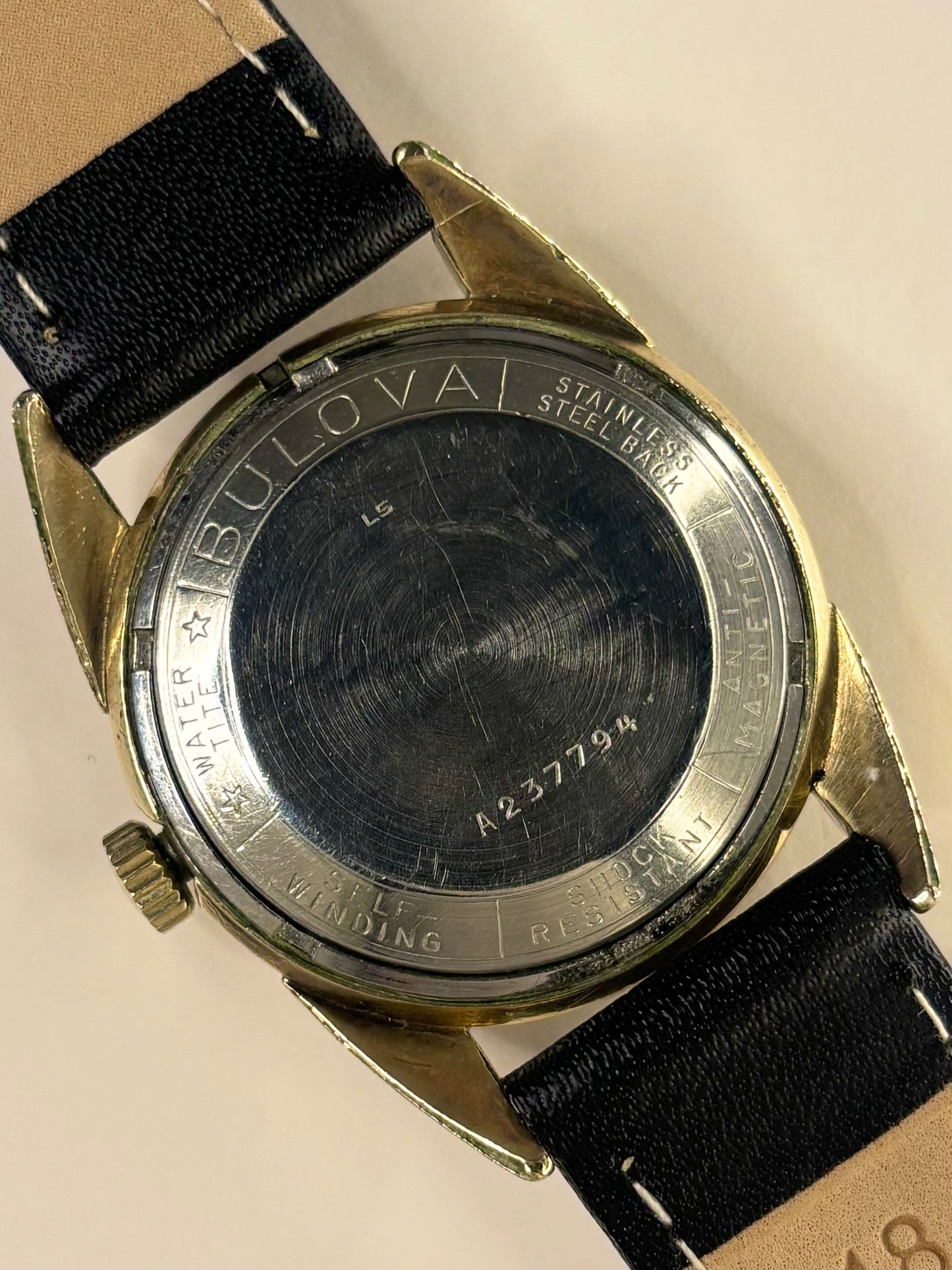BULOVA Vintage *RARE* 1950’s Men’s Automatic Black Dial Gold Dress Watch