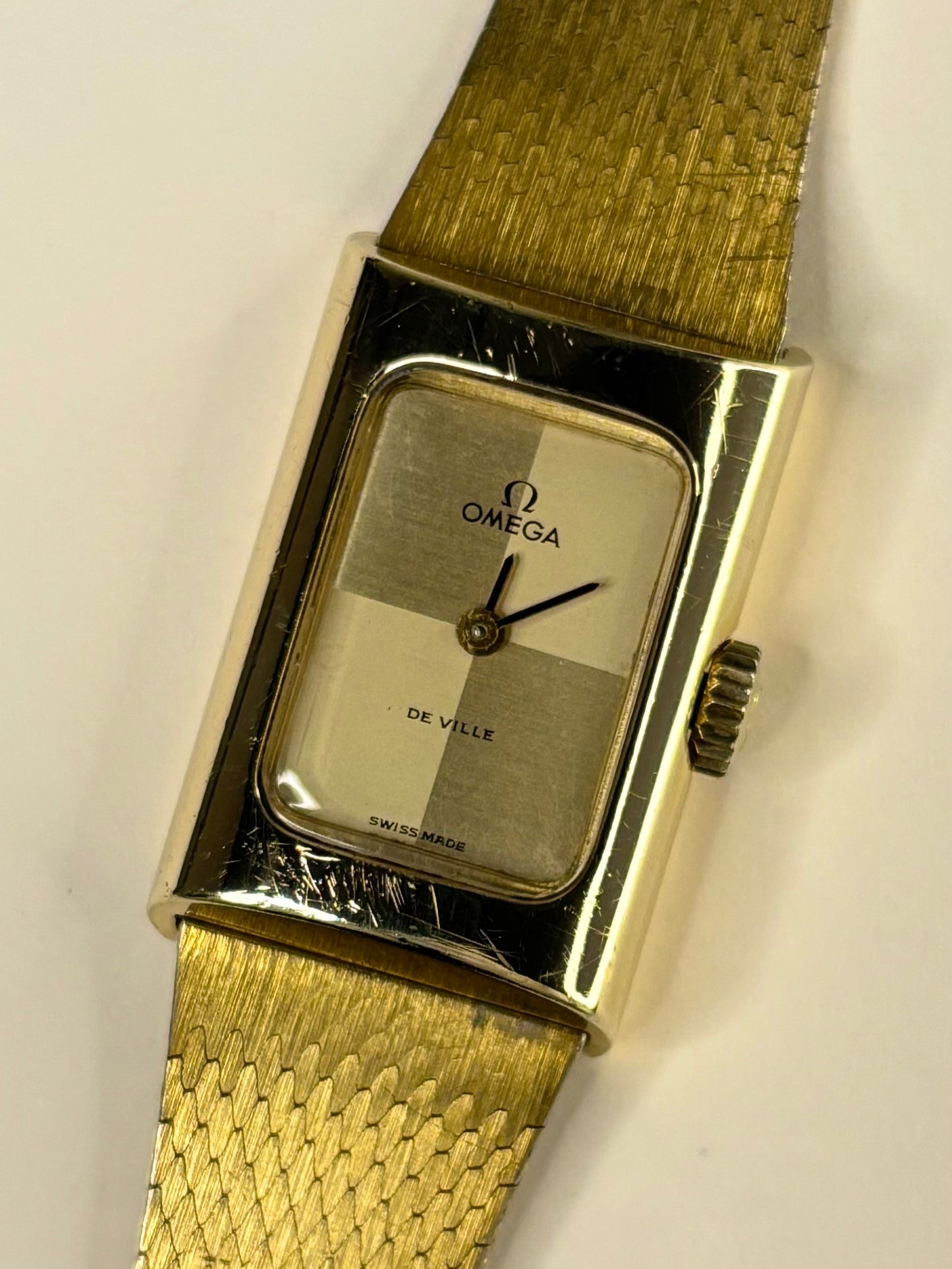OMEGA De Ville Ladies Vintage 1970’s Manual Gold Watch