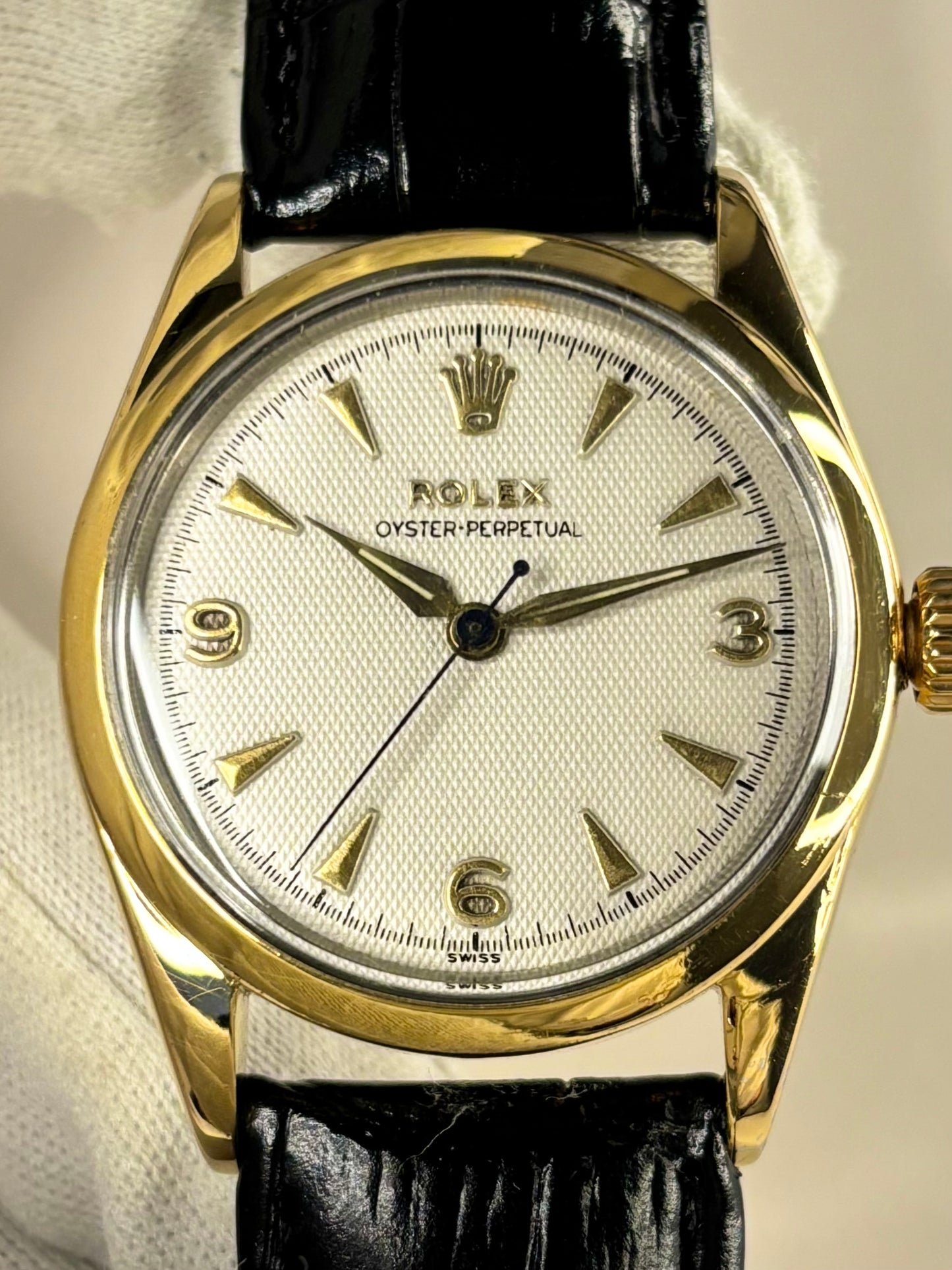 ROLEX Oyster Perpetual *RARE* ‘Semi-Bubble Back’ Vintage 1950’s Automatic Gold Dress Watch - 6285