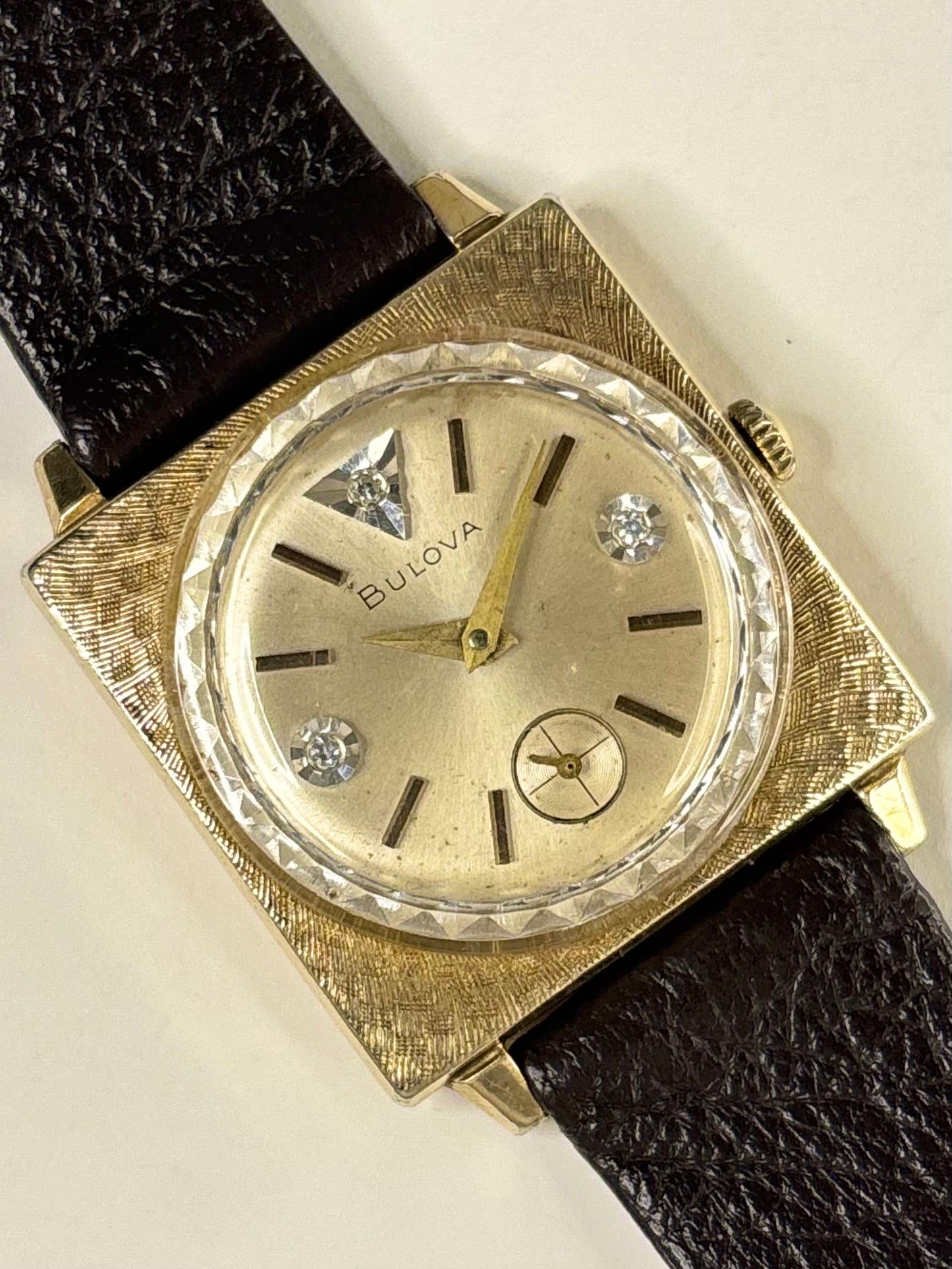 BULOVA 10K Rolled Gold *+BOX* Vintage 1960’s Manual Square Dress Watch