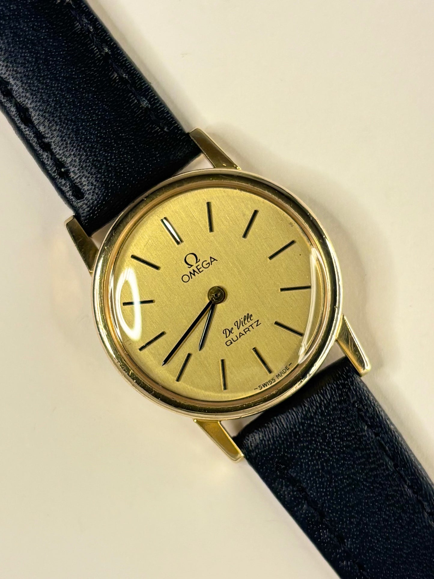 Vintage Omega De Ville quartz timepiece – c.1977 ladies' gold-plated dress watch with gold-toned dial, in great condition with only minor age-appropriate marks.