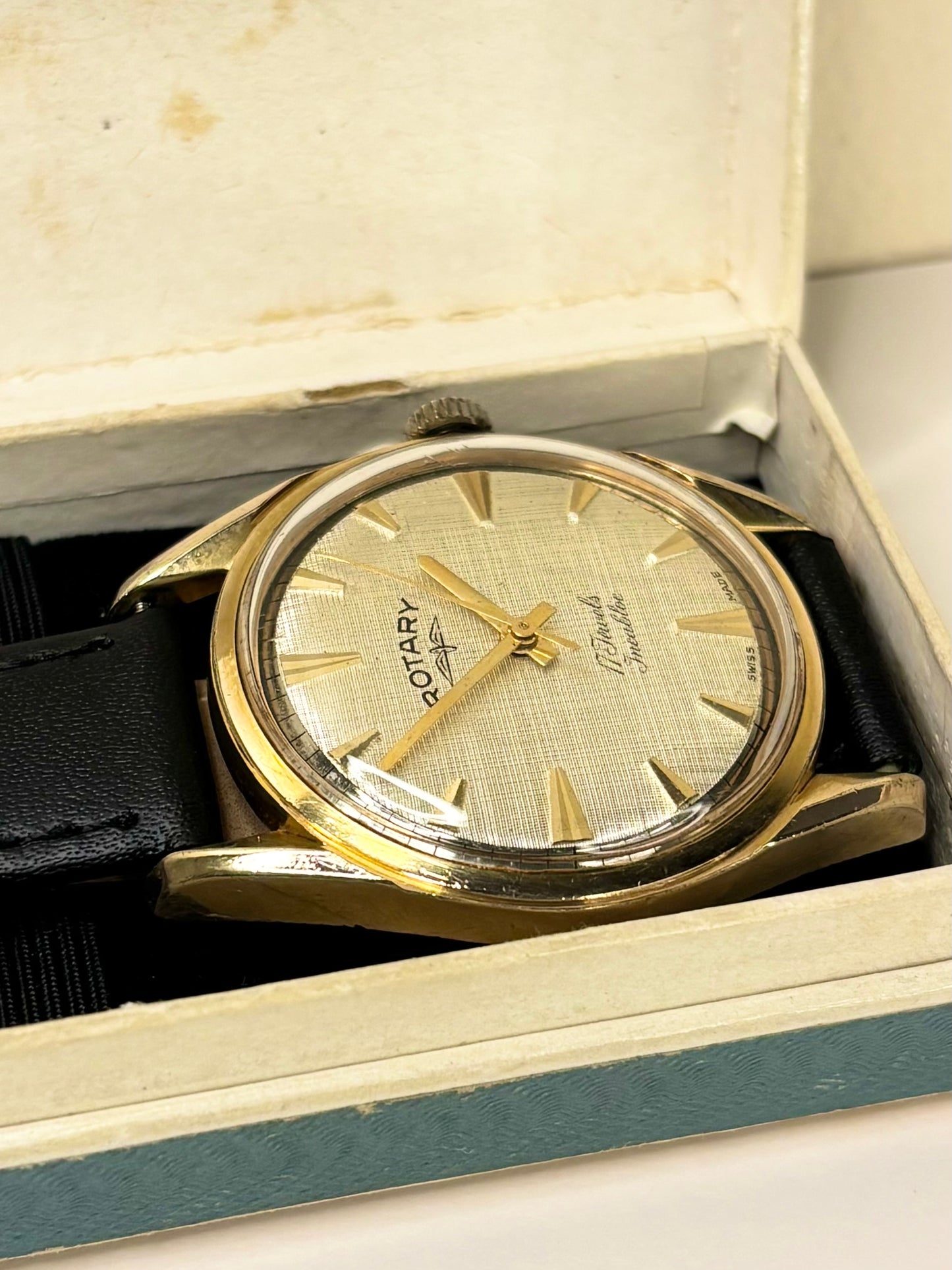 ROTARY Vintage 1960’s Linen Dial *+BOX* Men’s Manual Gold Dress Watch