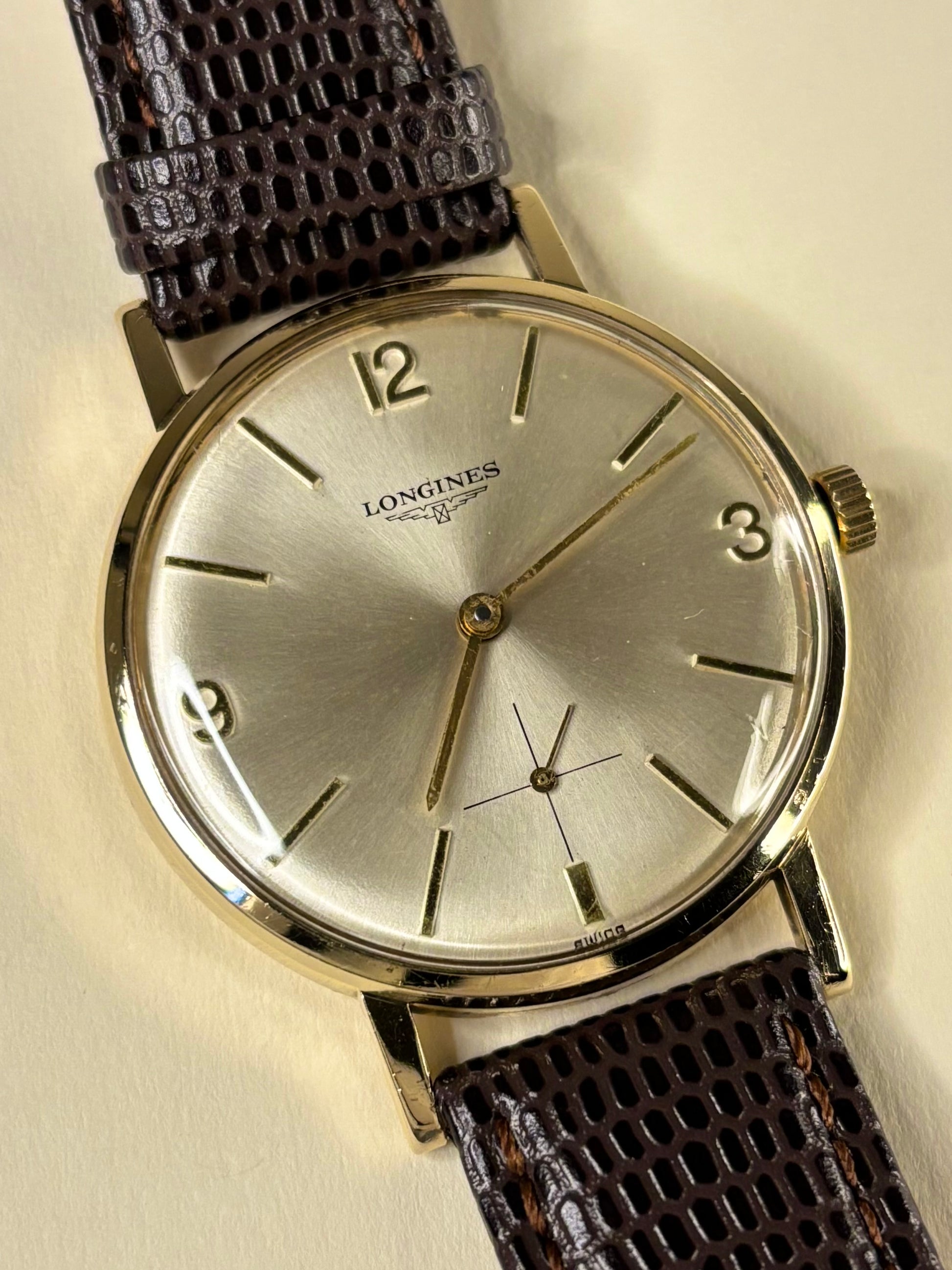 Longines 9ct Gold *BOX&PAPERS* 1970's Watch 6922 Vintage