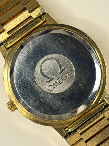Omega Ref. 196.0058 gold plated 1973 men’s vintage dress timekeeper caseback view with hallmark details