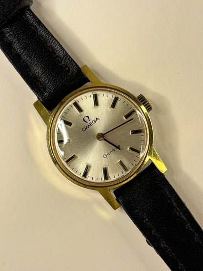 Omega Genève ladies Ref. 511.346 1971 timekeeper with gold plated case, white sunburst dial and calibre 485 manual movement