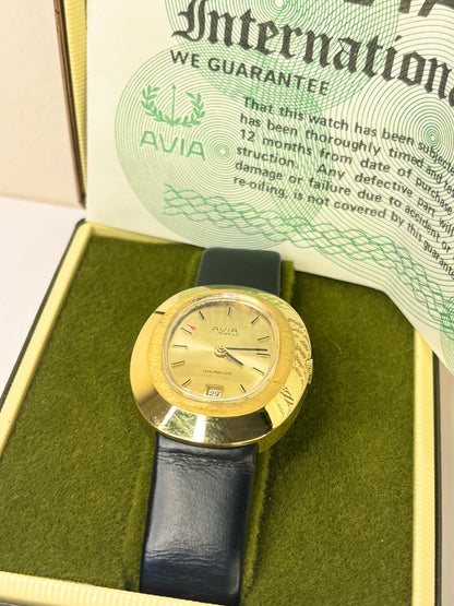 AVIA Vintage 1970’s *+BOX&PAPERS* Men’s Manual Gold Oval Dress Watch
