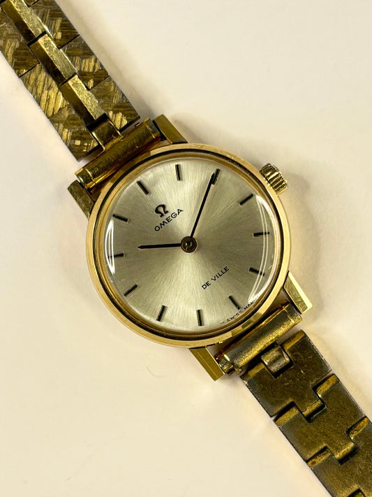 Vintage Omega De Ville watch – c.1969 ladies' gold-plated manual dress watch with white sunburst dial, in good condition with age-appropriate marks