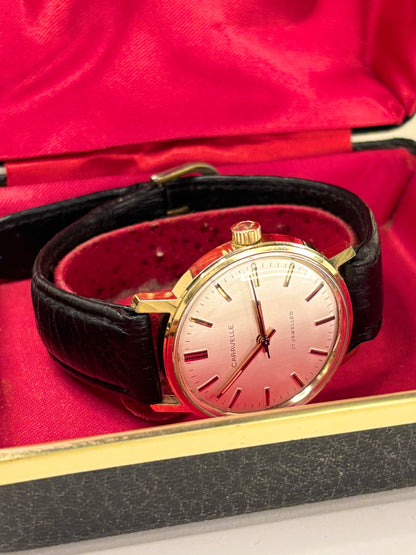 Vintage 1974 Caravelle men’s watch gold plated case white dial