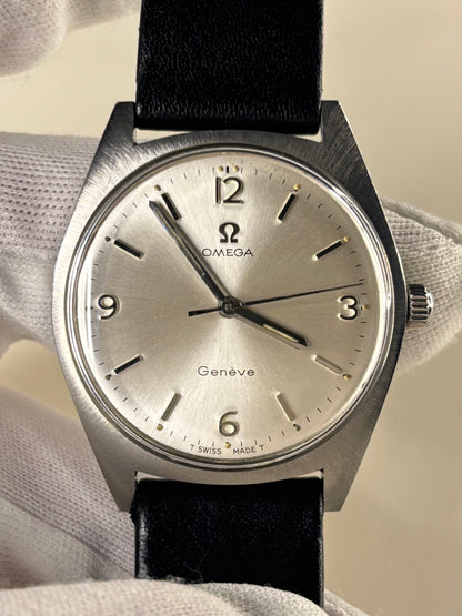 Omega Genève Ref. 135.041 1969 men’s dress timekeeper powered by calibre 601 Swiss manual wind movement