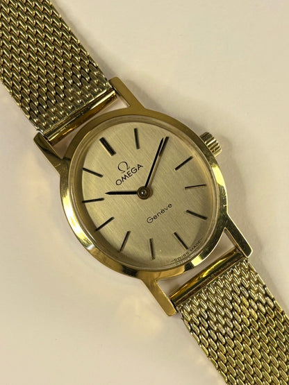 Omega Genève ladies Ref. 511.0411 1972 timekeeper with gold plated case, gold toned dial and calibre 620 manual movement