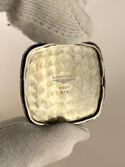 Caseback of Longines 1980s vintage men’s quartz gold plated wristwatch