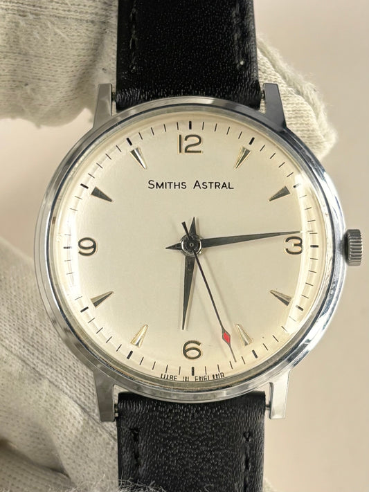 SMITHS Astral Vintage 1960’s Men’s Manual Silver Dress Watch