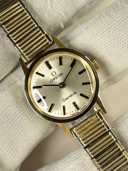 1971 Omega Genève ladies timepiece — 21mm gold-plated case, manual wind movement timekeeper in excellent condition