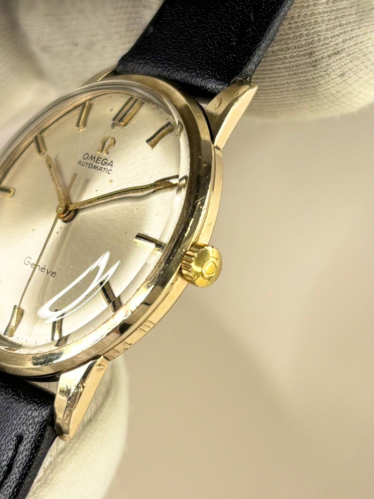 OMEGA Geneve 9ct Gold Vintage *+BOX* 1960’s Automatic Gold Dress Watch - 25418