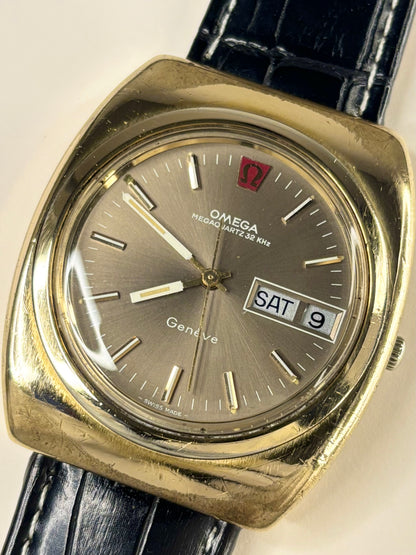 OMEGA Geneve 32KHz Megaquartz Vintage 1970’s Men’s Date Gold Dress Watch - 196.0030 - 1310