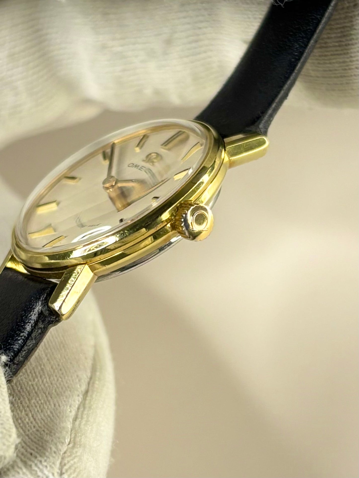 OMEGA De Ville Ladies Vintage 1970’s Manual Gold Watch - 511.215