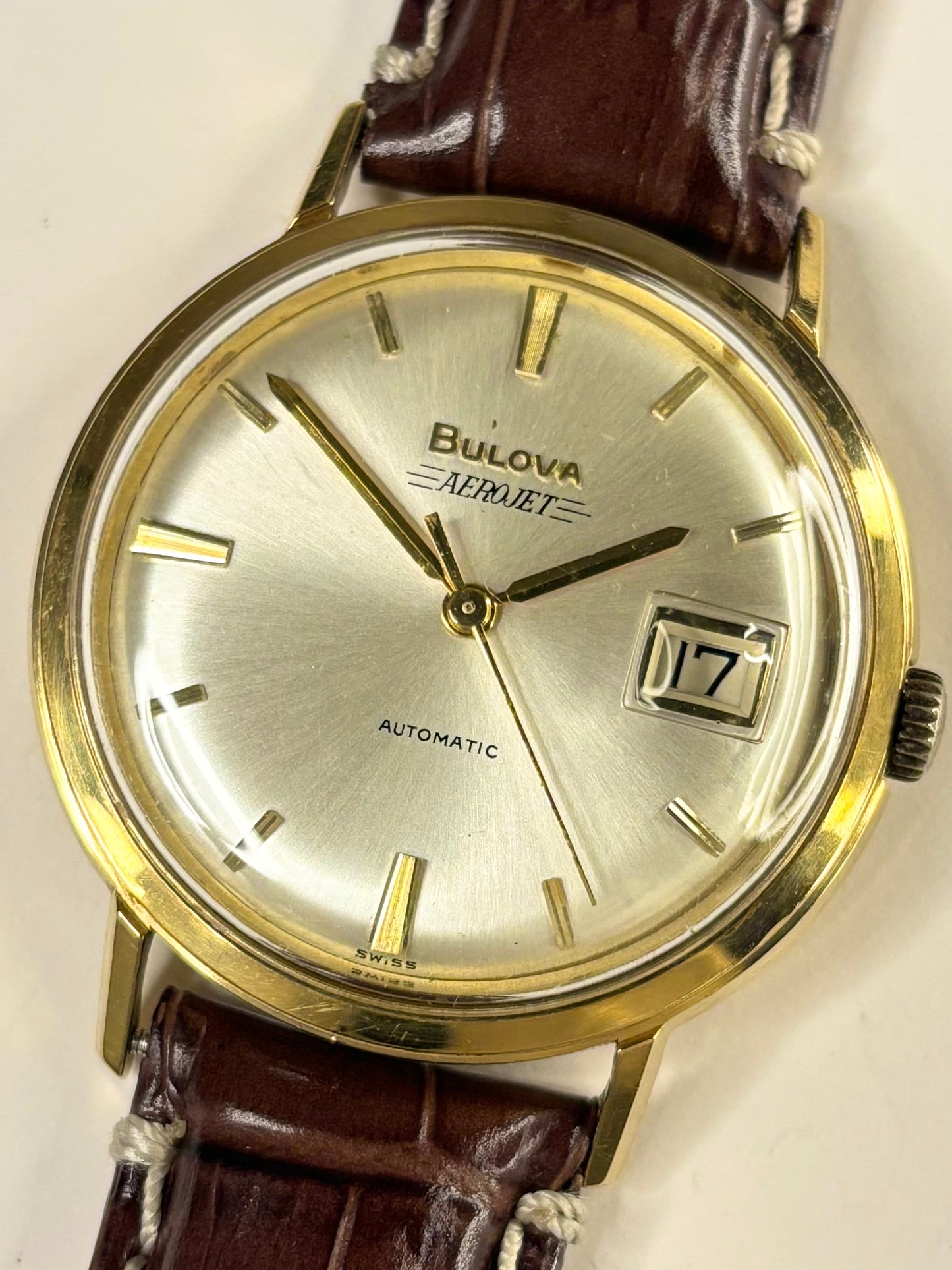 BULOVA Aerojet Vintage 1970’s Men’s Automatic Date Gold Dress Watch