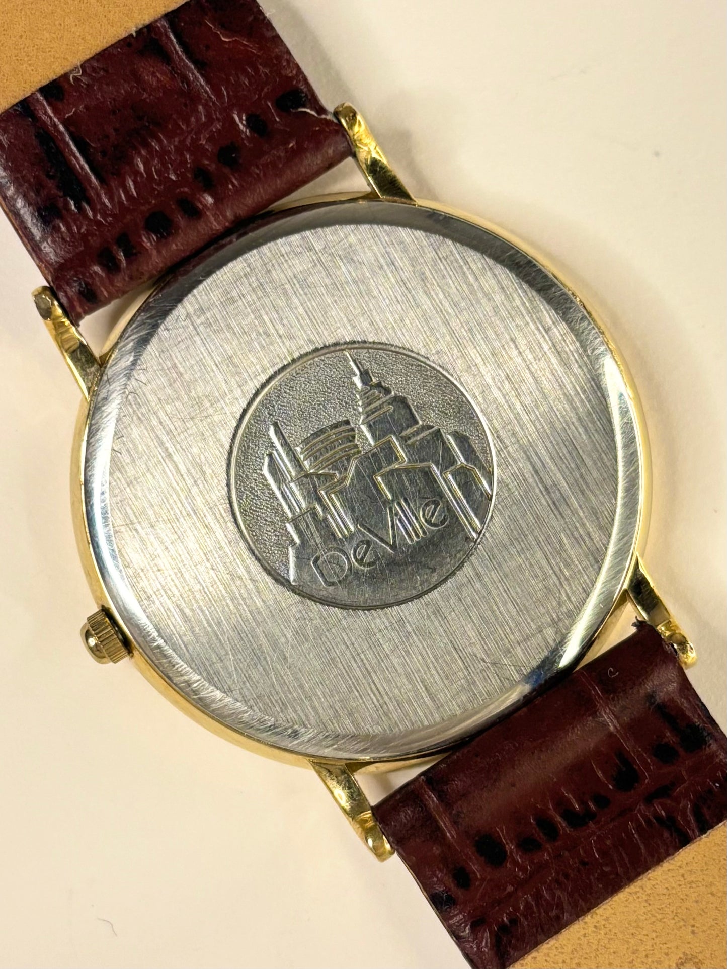 OMEGA Vintage 1980’s Men’s Gold Dress Watch - 196.0312
