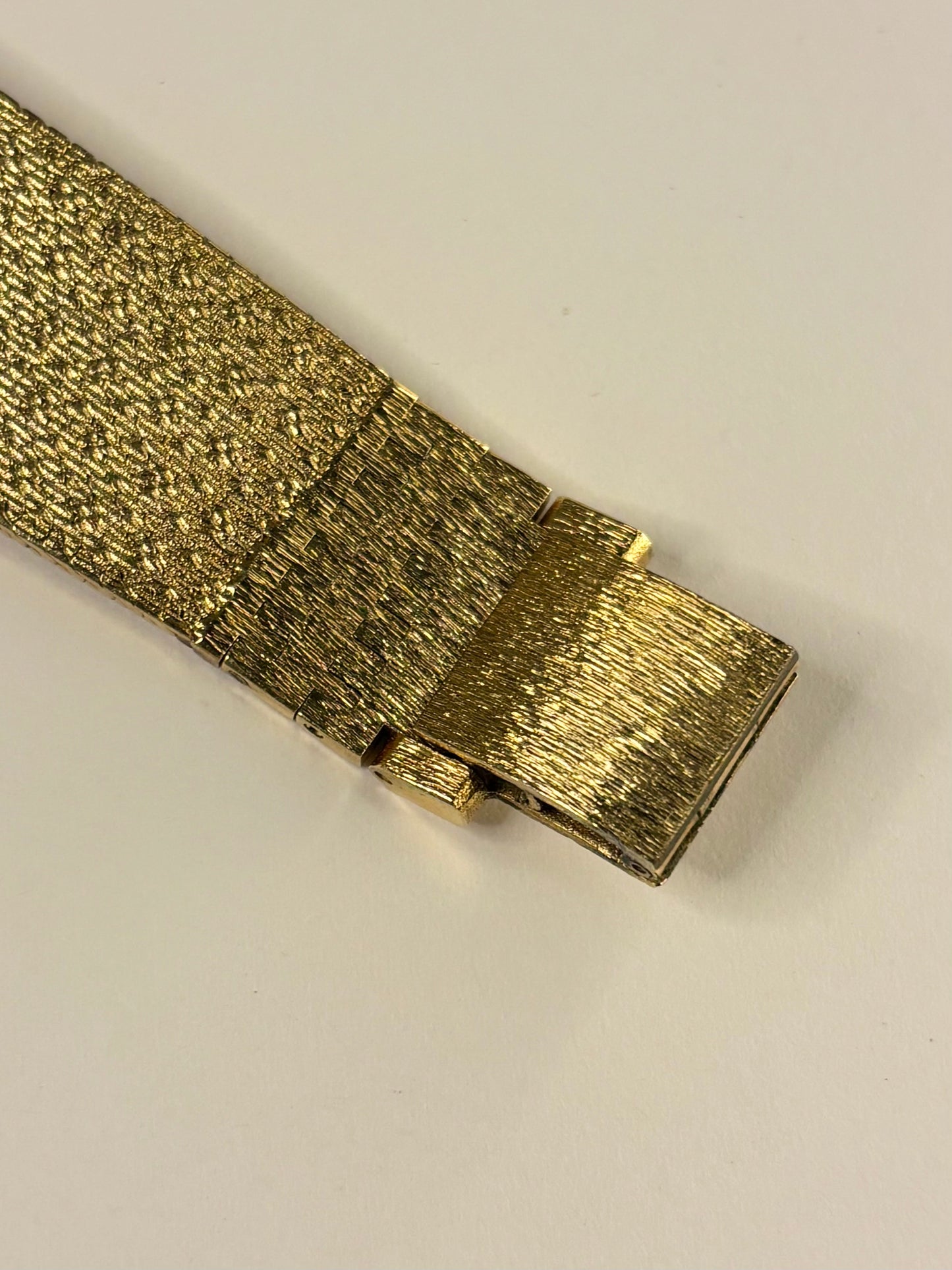 ROTARY Vintage 1970’s Men’s Manual Gold Watch