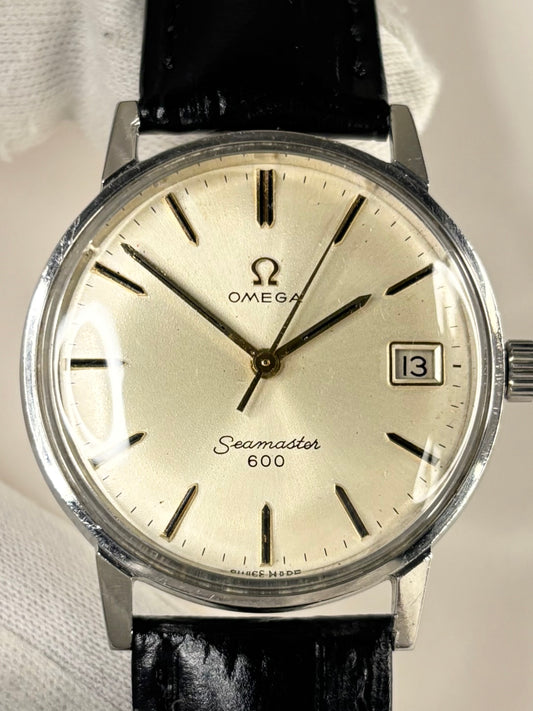 OMEGA Seamaster 600 *RARE* Vintage 1960’s Men’s Manual Date Silver Dress Watch - 136.011 - 611