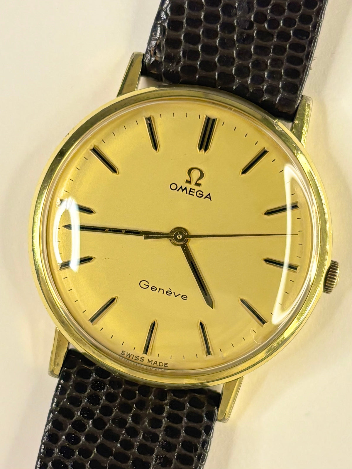 OMEGA Geneve Vintage 1960s Men’s Manual Gold Dress Watch - 131.019