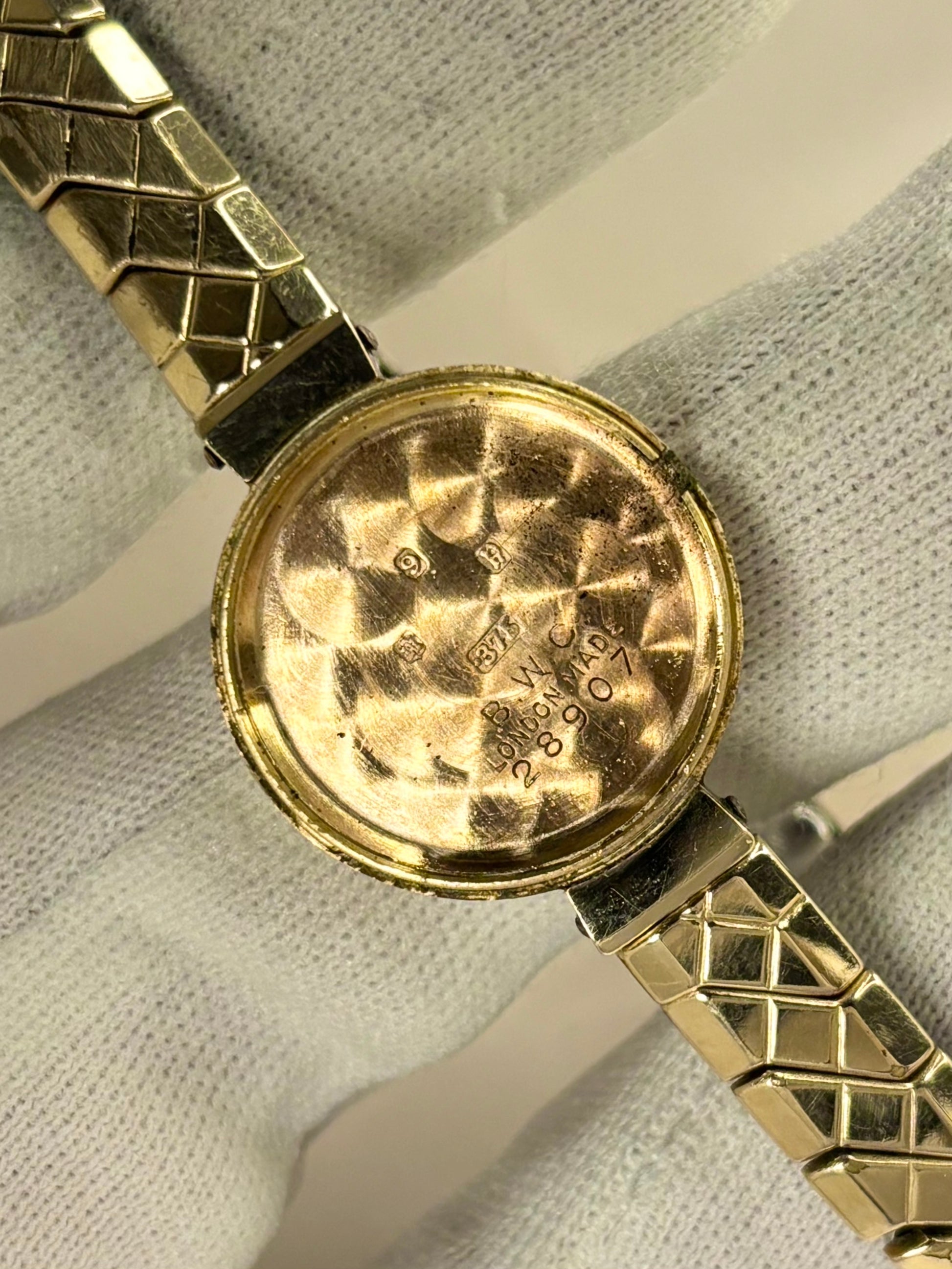 Excalibur 1967 9ct gold ladies vintage timekeeper caseback view with hallmark details