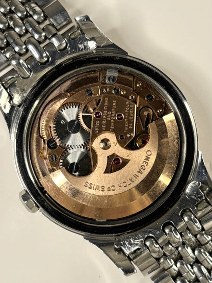 automatic mechanism movement of Omega Constellation 1950s men’s automatic steel watch ref. 14381

