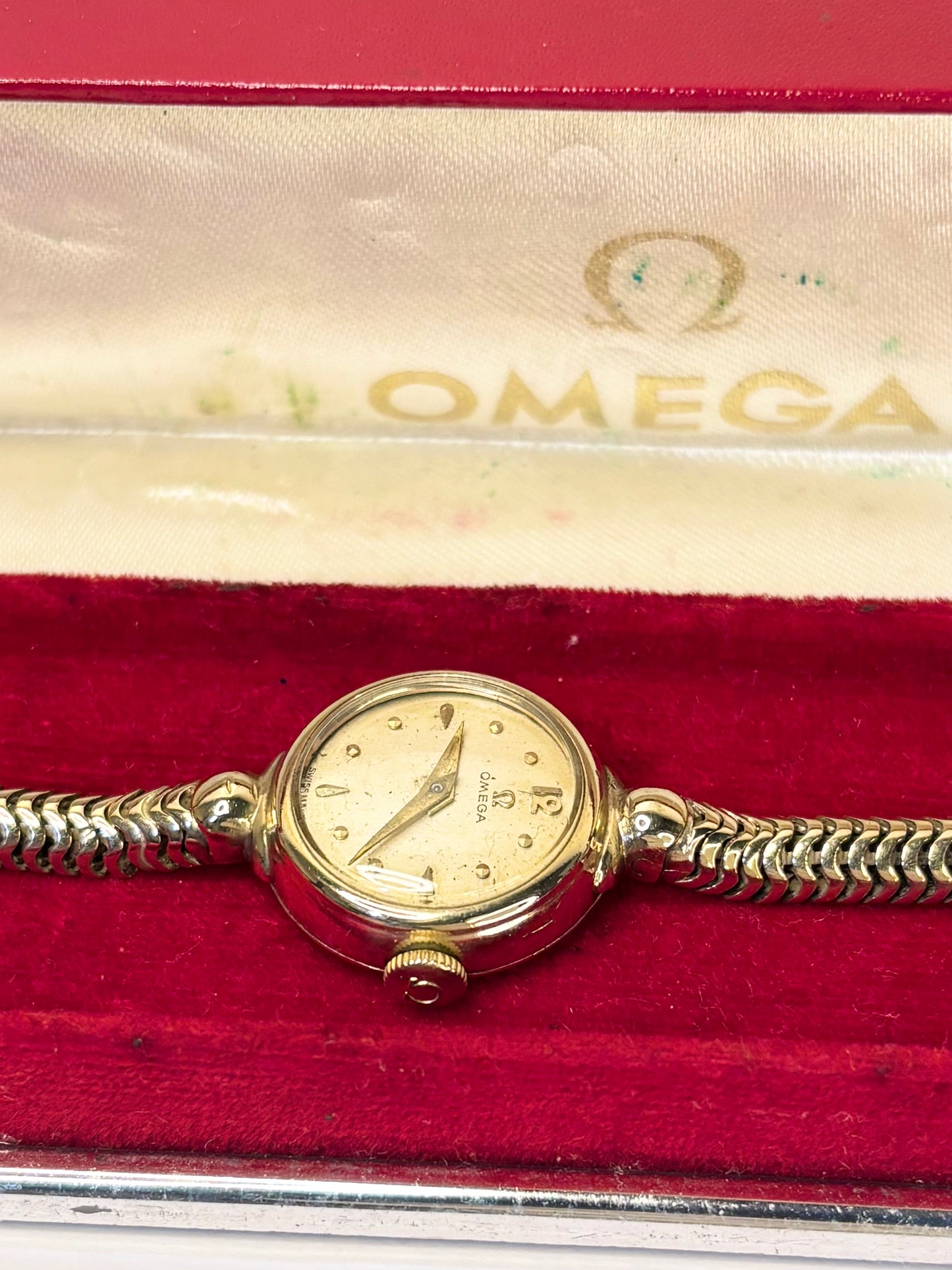 OMEGA 9ct Gold *+BOX* Ladies Vintage 1950’s Manual Cocktail Watch - 77711